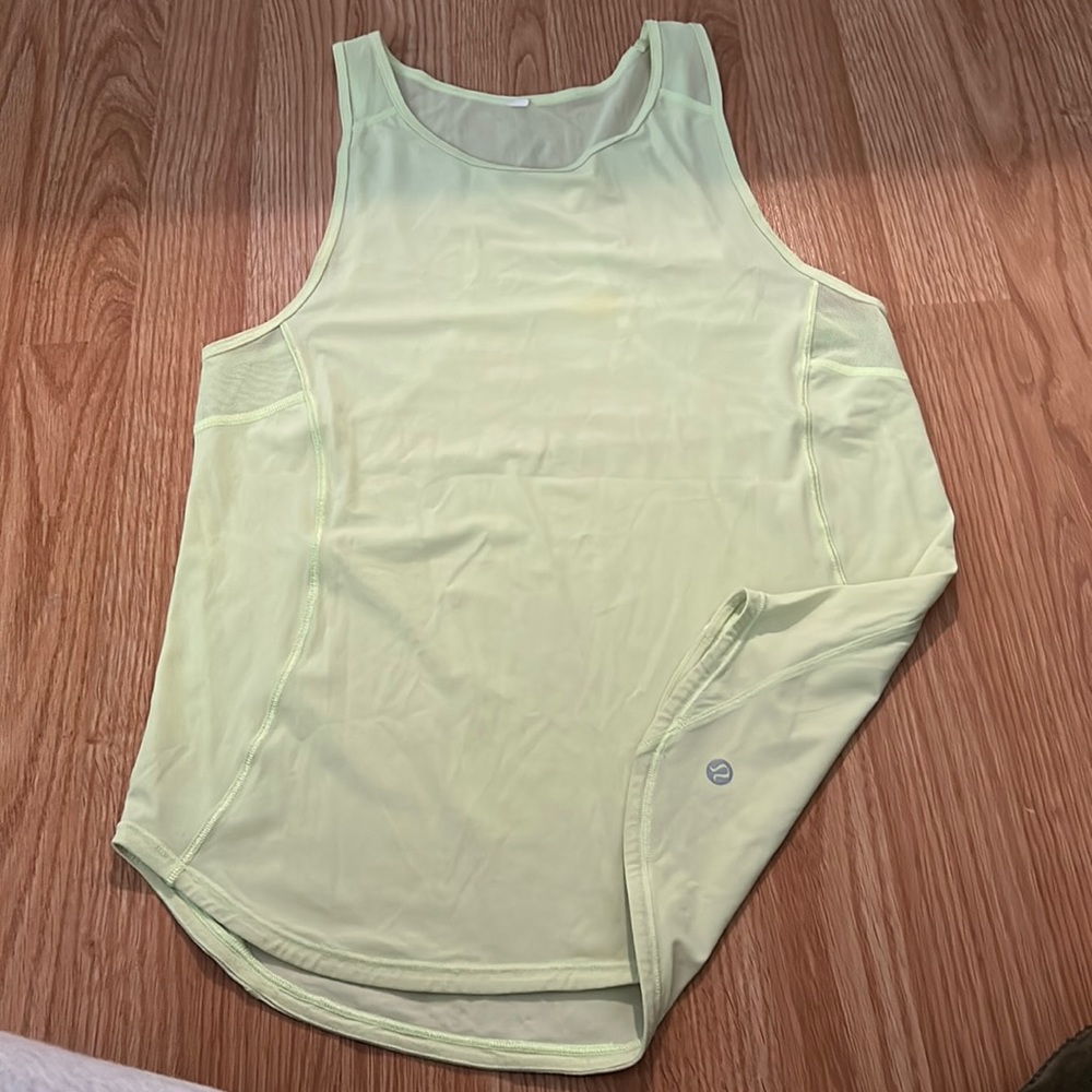 Lululemon neon yellow dry fit women’s tank top
